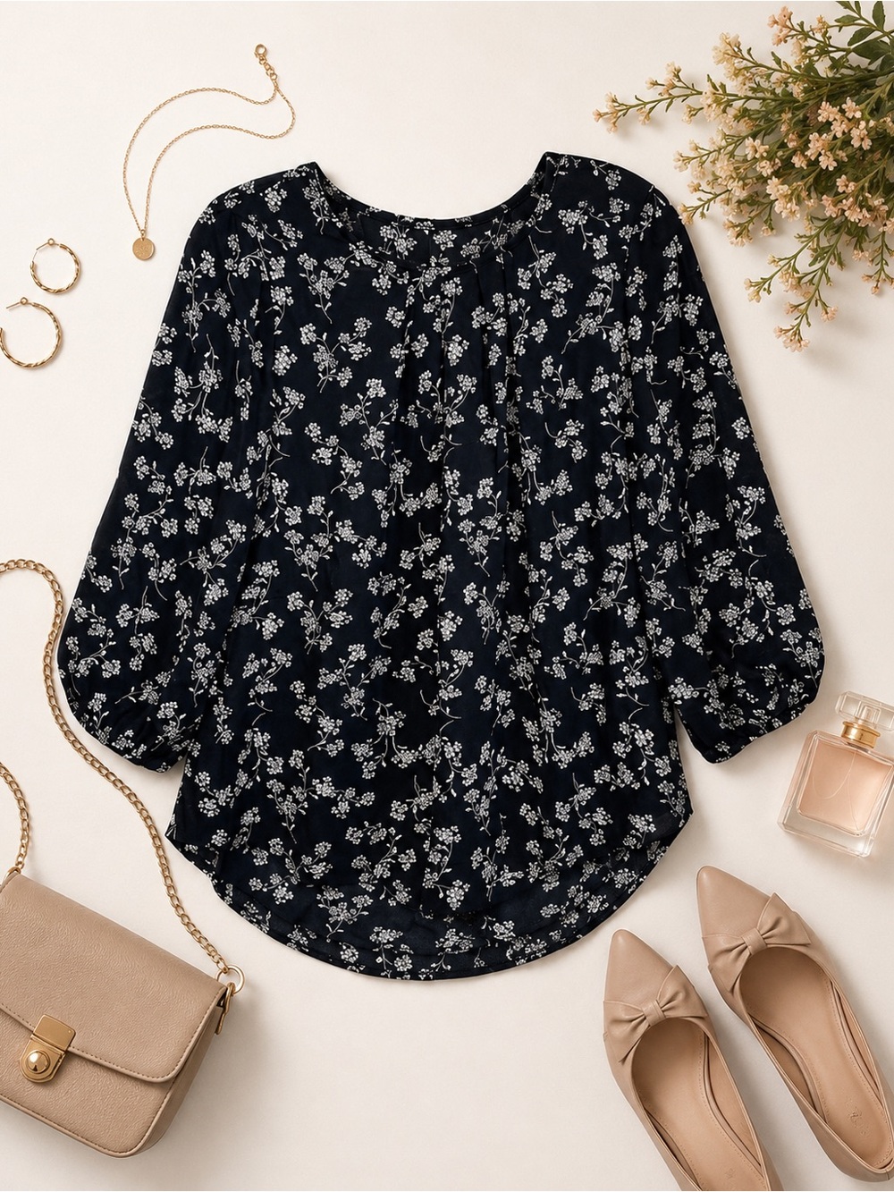 NWT 41 Hawthorn Black with White Floral Clarita Pleat Detail Blouse Size Small